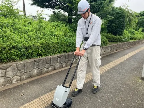 道路に埋設されているガス管を定期的に点検